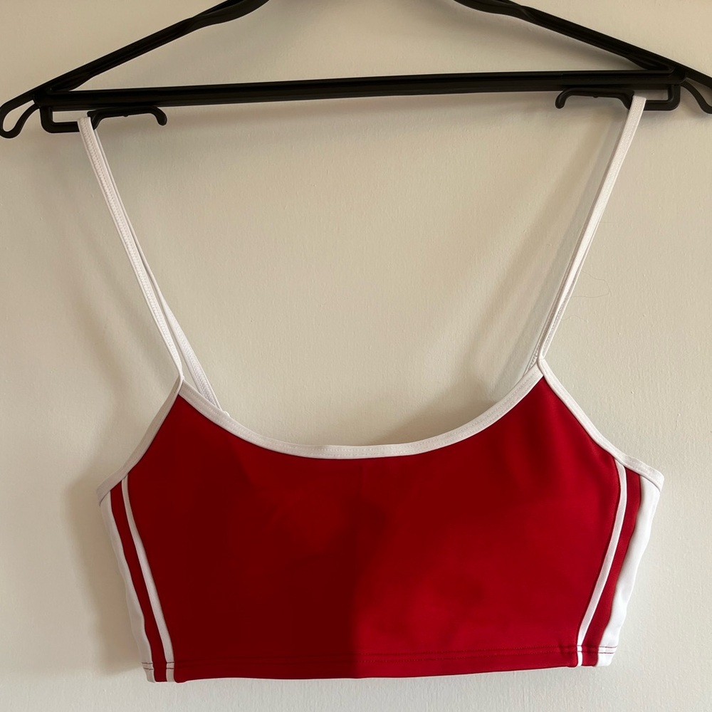 alo yoga - Small - red sports bra